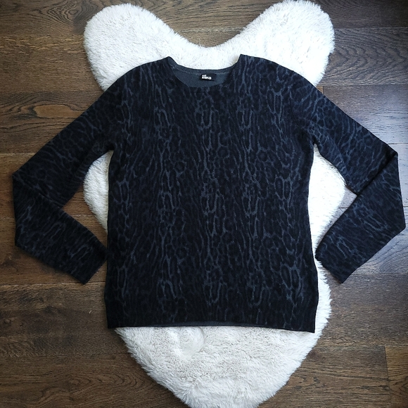 The Kooples Cheetah Leopard Dark Academia Cashmere Sweater - Picture 3 of 12